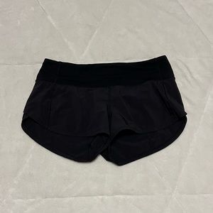Lululemon Shorts 2.5”